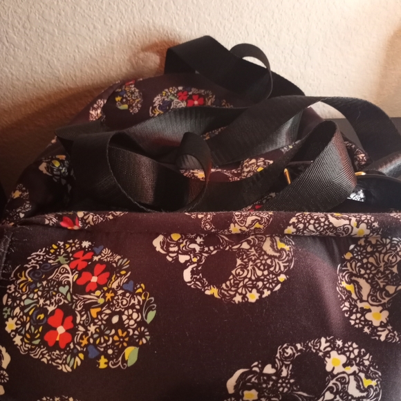 MMS Polyster Abstract Print Backpack - Picture 3 of 5